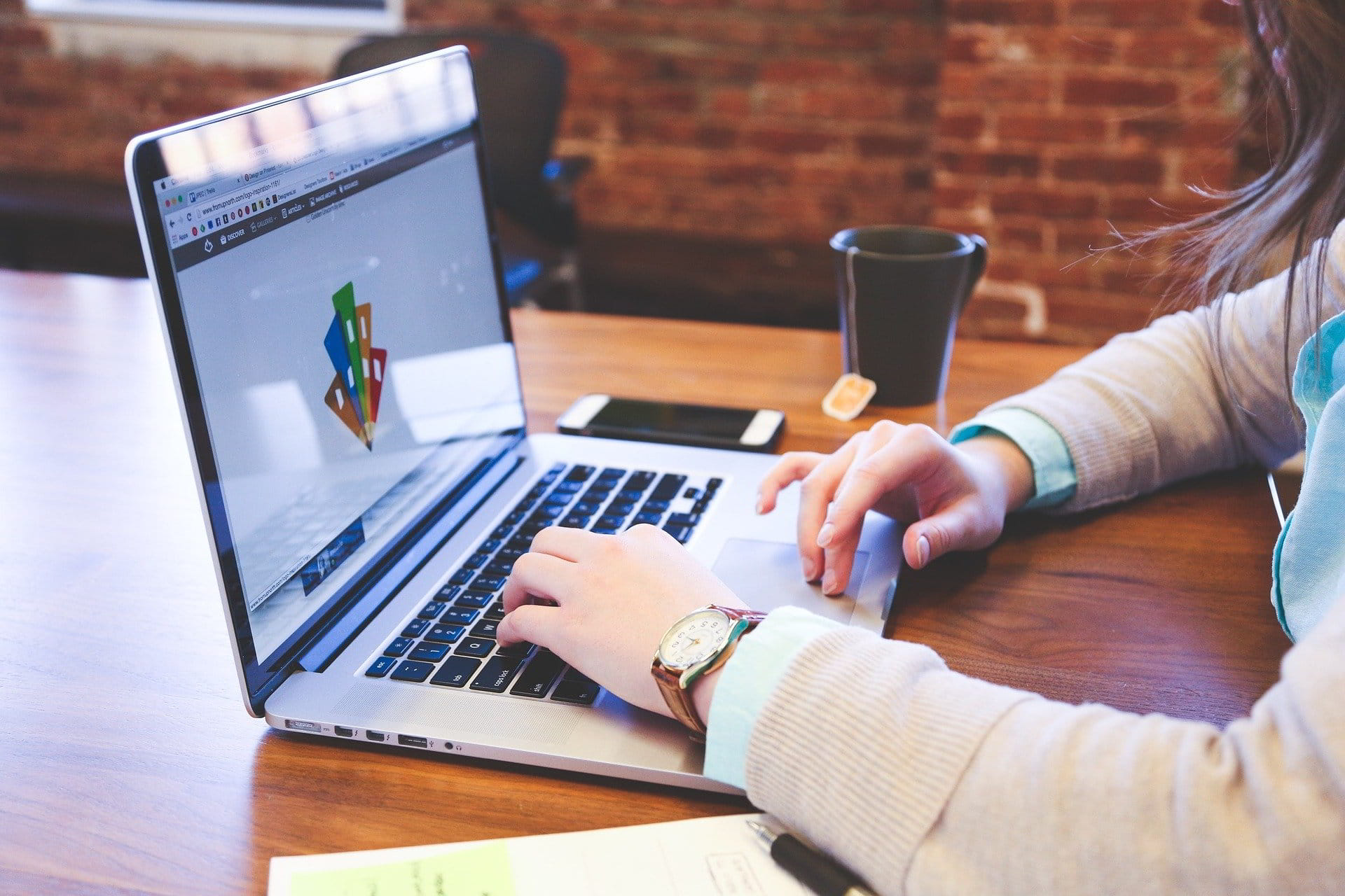 5 tips para mantenerse relajado en el trabajo