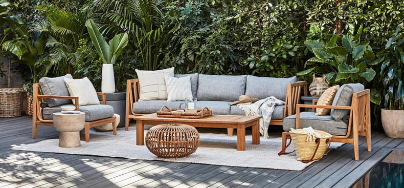 Cómo darle vida a los muebles de exterior viejos